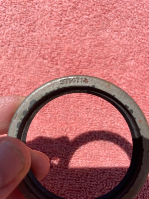 1955-1956 Chevrolet 150 210 Bel Air Corvette C1 NOS Rear Axle Bearing Seal Kit #3717671 (for RW507) - Image 2