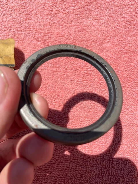 1955-1956 Chevrolet 150 210 Bel Air Corvette C1 NOS Rear Axle Bearing Seal Kit #3717671 (for RW507) - Image 3