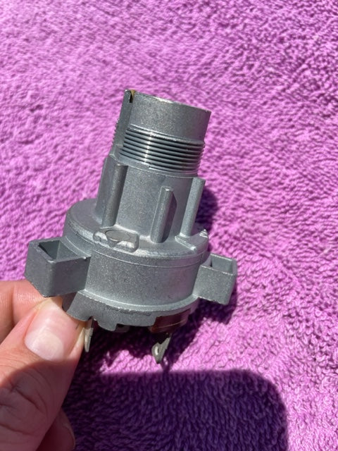 1968 Chevrolet Chevelle NOS Ignition Switch #1116703 / D-1400A - Image 3