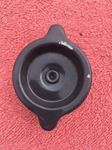 1953-55 / 1965-67 / 1969-74 Chevrolet Corvette NOS GM Oil Filler Cap V8 350 396 427 #3835665 - Image 3
