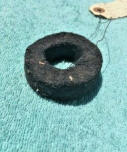 Alternative view of 1929 1930 1931 Chevrolet NOS Rear Outer Axle Shaft Bearing Seal Felt #344072