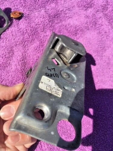 1955-1959 Chevrolet GMC Pickup Truck Suburban XLNT USED Door Lock Latch Pair #3736703 / 3736704 - Image 4