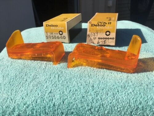 1967 Chevrolet Chevelle Malibu SS 300 NOS Park Light Turn Signal Lenses PAIR #5958639 / 5958640 - Image 8