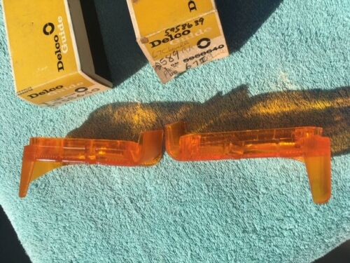 1967 Chevrolet Chevelle Malibu SS 300 NOS Park Light Turn Signal Lenses PAIR #5958639 / 5958640 - Image 9