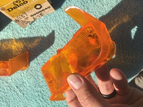 1967 Chevrolet Chevelle Malibu SS 300 NOS Park Light Turn Signal Lenses PAIR #5958639 / 5958640 - Image 10