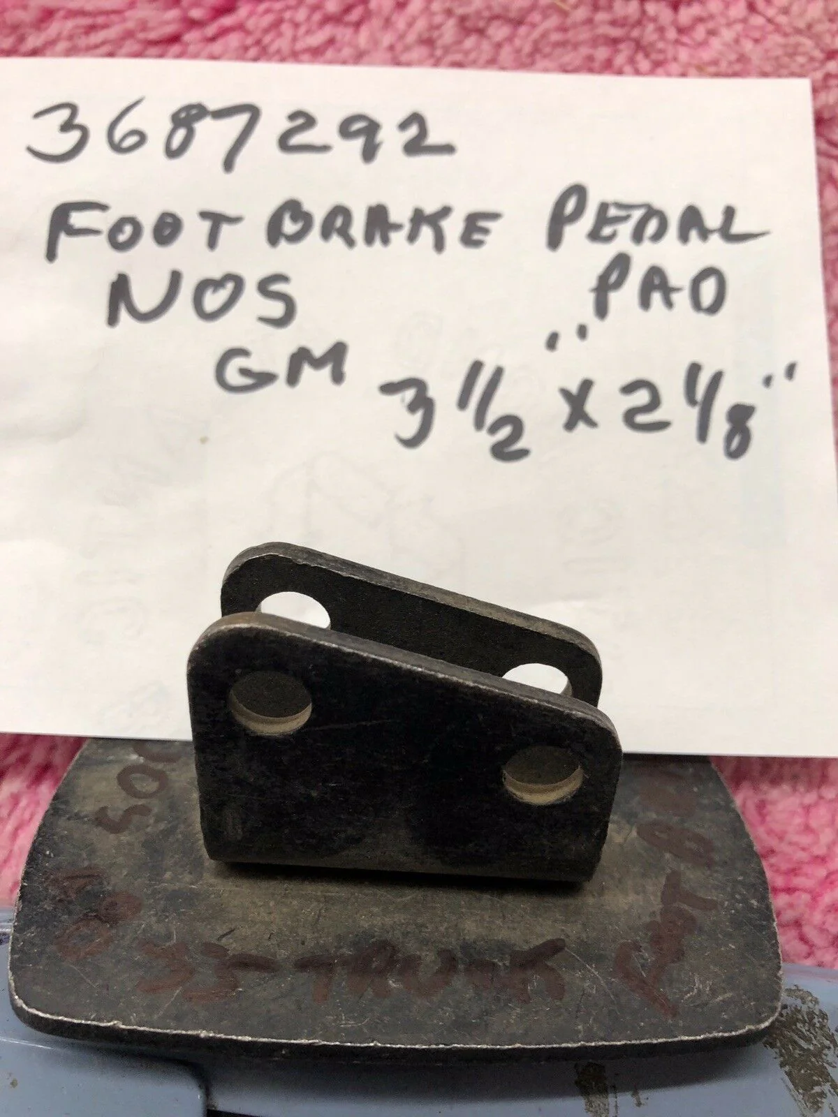 1948 - 1955 (1st) Chevrolet Pickup Truck NOS Emergency Park Brake Foot Pedal Plate #3687292