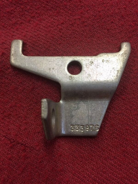 1972 Chevrolet Vega 1BC NOS Carburetor Throttle Return Solenoid Bracket Support #333976 - Image 2